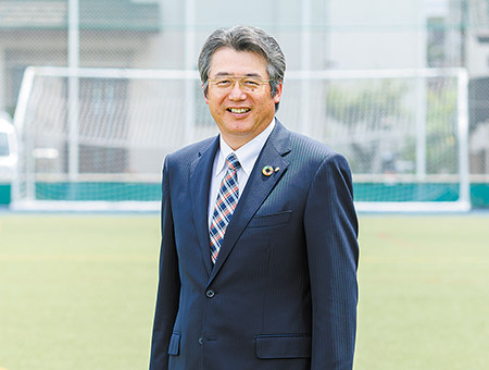 校長 天野 雅秀