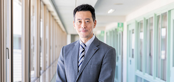 板垣 淳先生